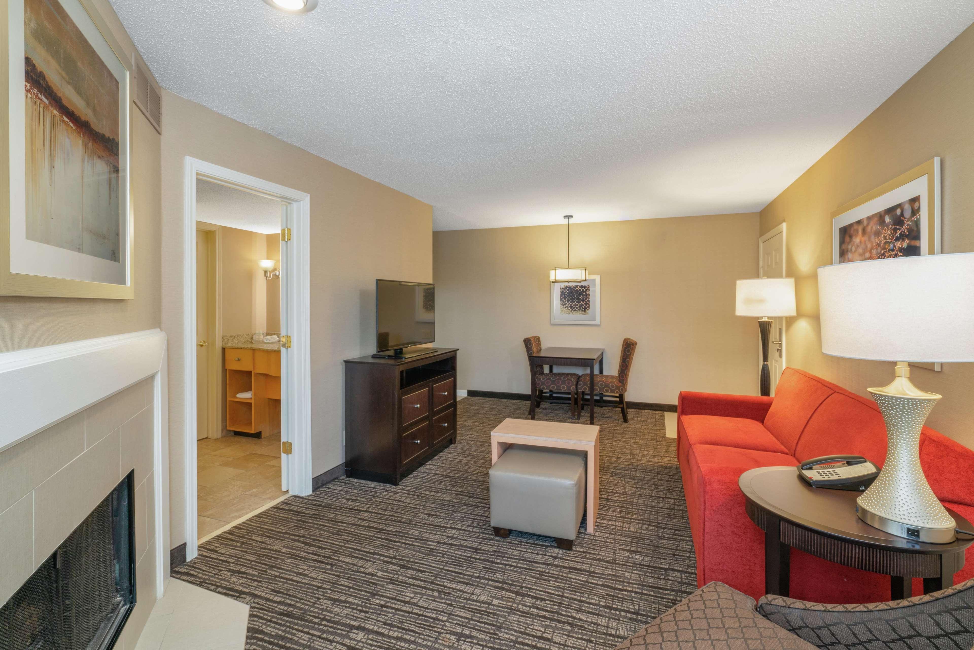 Homewood Suites Lafayette Eksteriør bilde